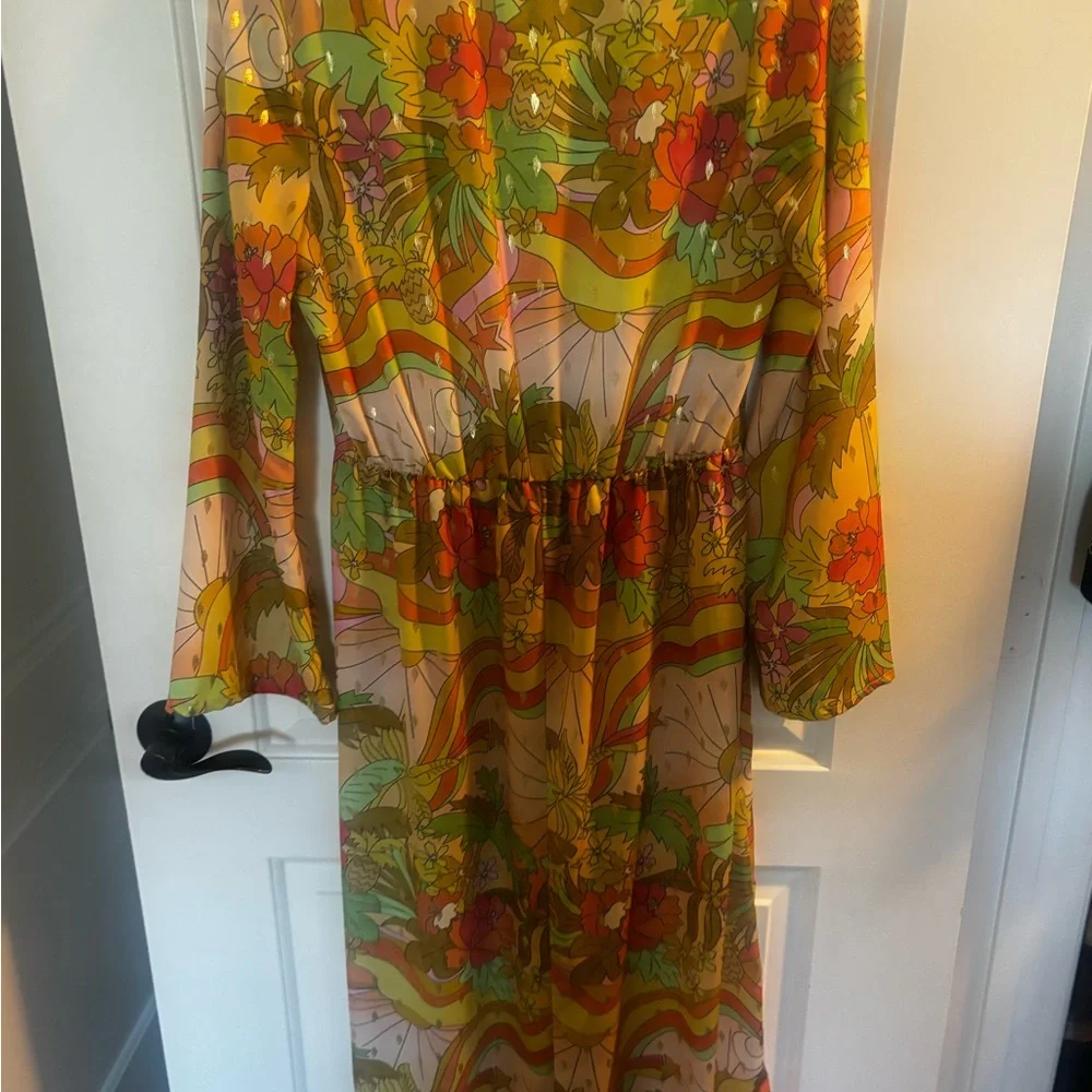 Never Fully Dresses plunge pleated maxi dress in sunset tropic print - Picture 5 of 5